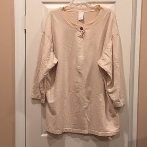 Hot Cotton long-sleeved top